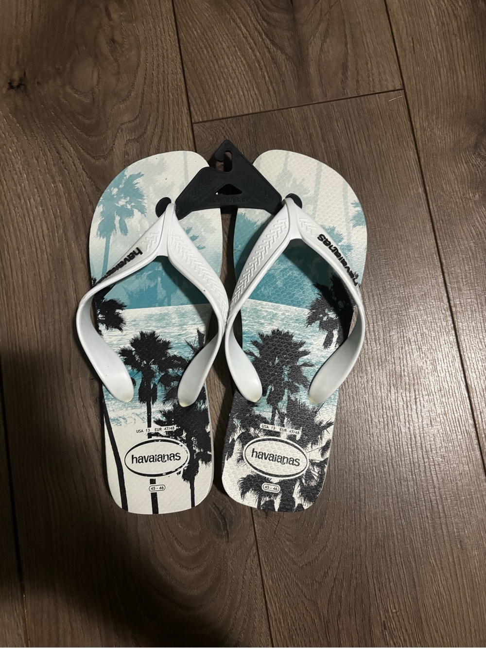 Havaianas Palm Tree Print Flip Flops - White & Teal